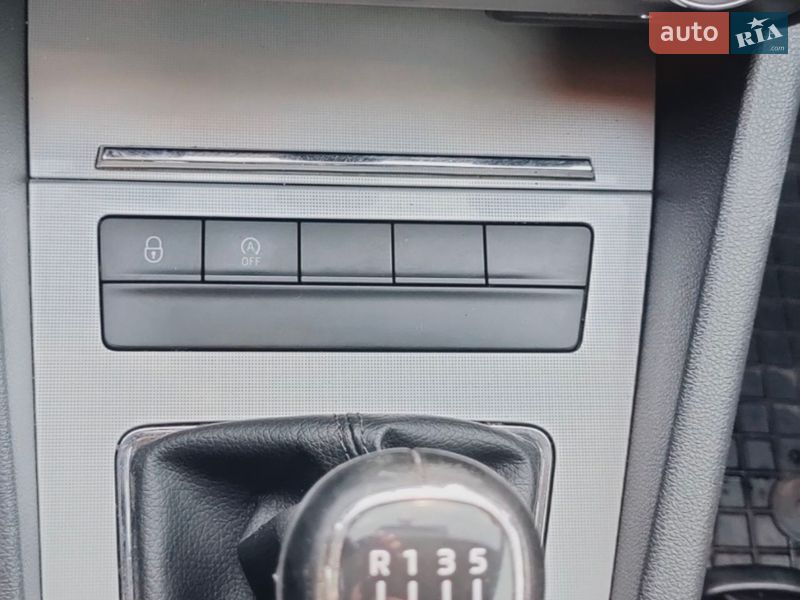 Універсал Skoda Octavia 2014 в Ромнах