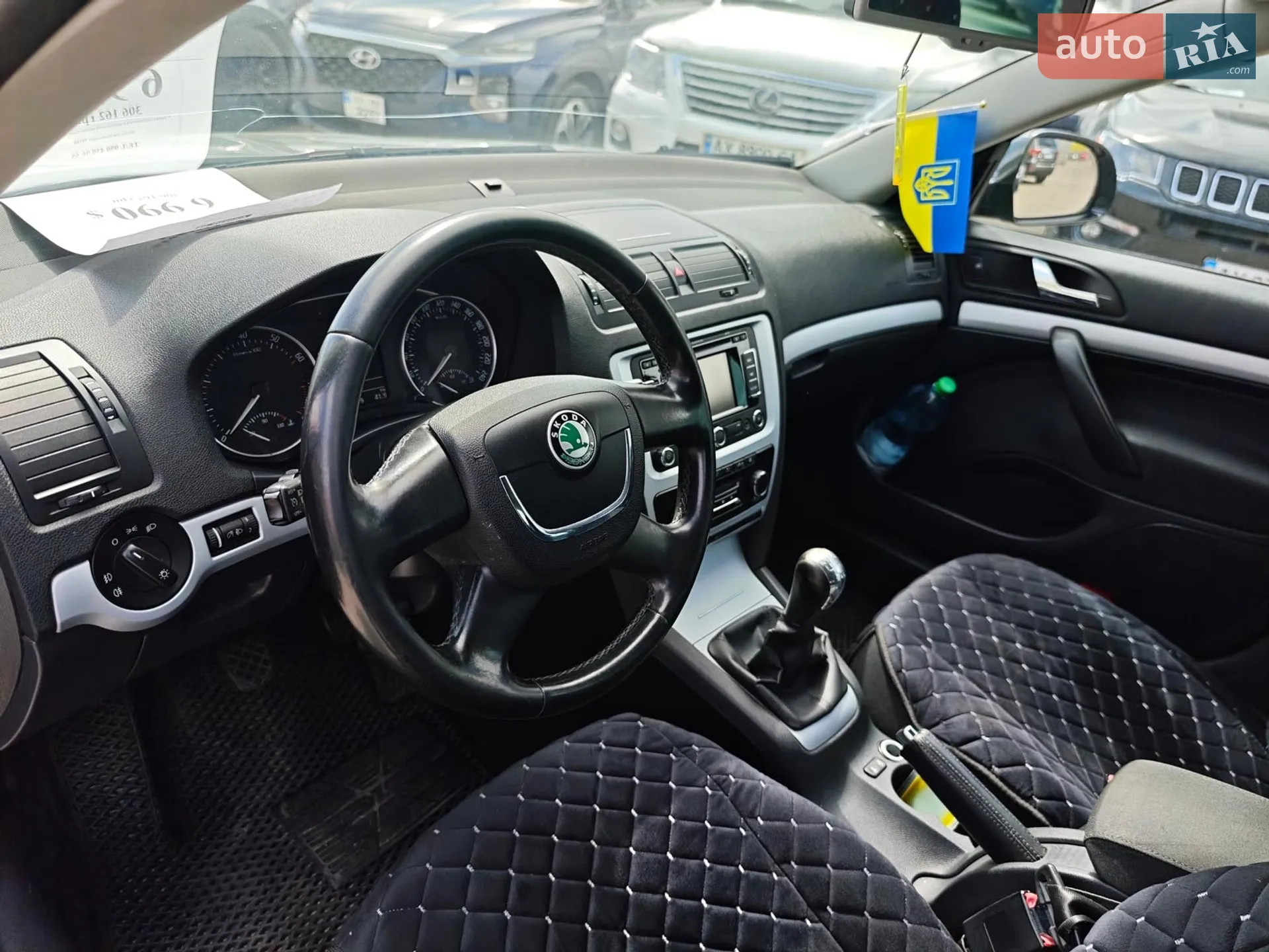 2010 Skoda Octavia - мініатюра 18
