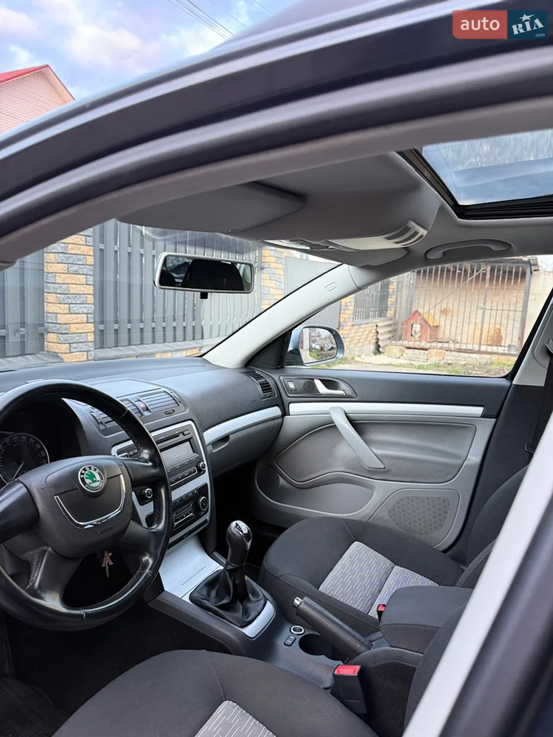 2011 Skoda Octavia - мініатюра 21
