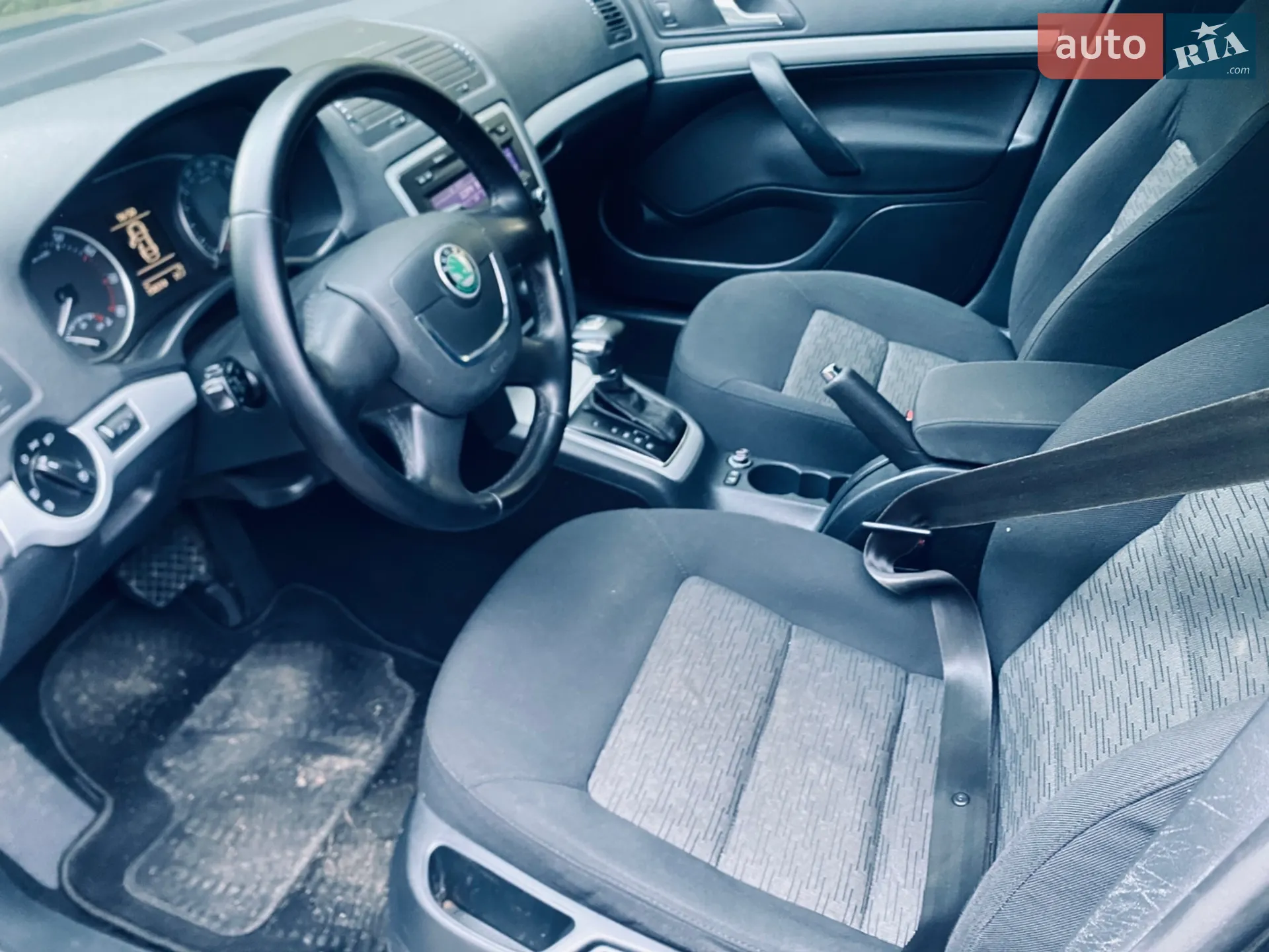 2011 Skoda Octavia - мініатюра 9