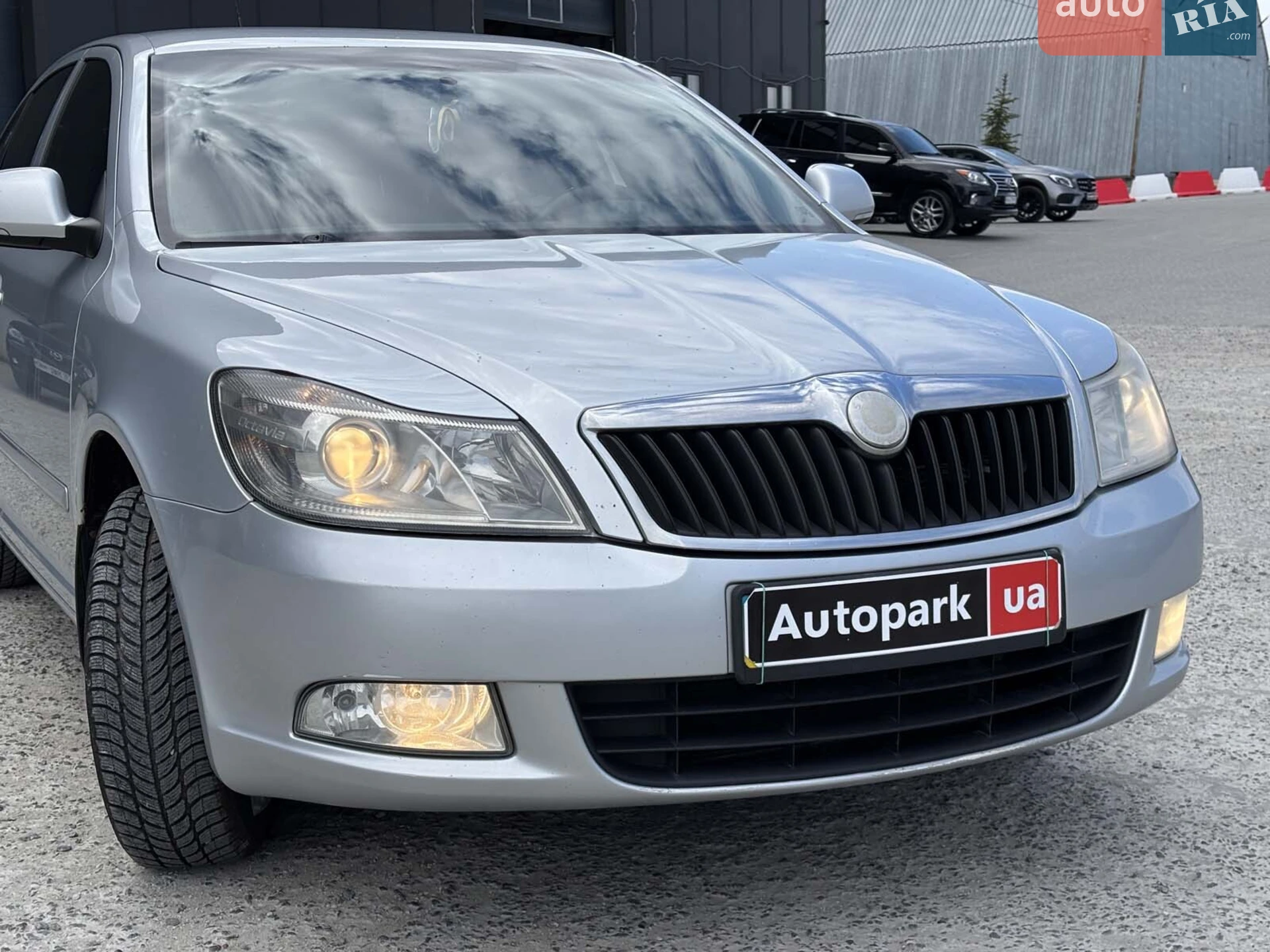 2010 Skoda Octavia - мініатюра 15