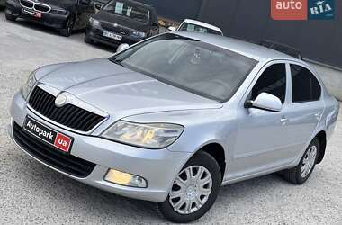 Лифтбек Skoda Octavia 2010 в Львове