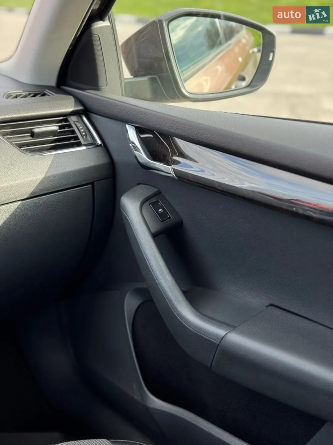 2013 Skoda Octavia - мініатюра 15