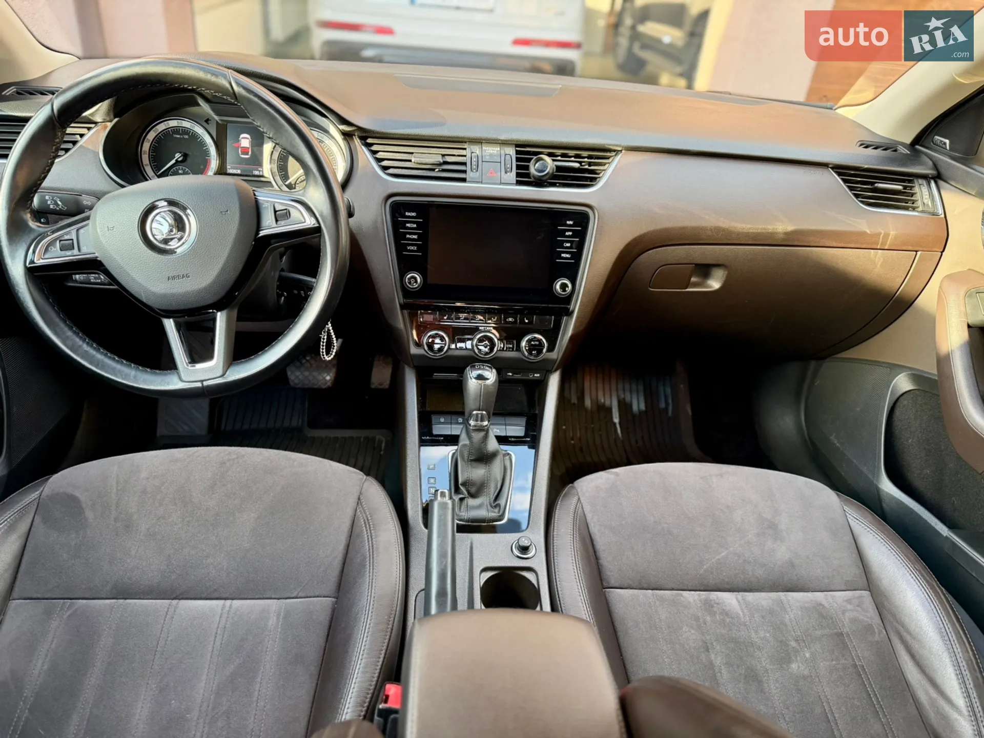 2017 Skoda Octavia - мініатюра 27