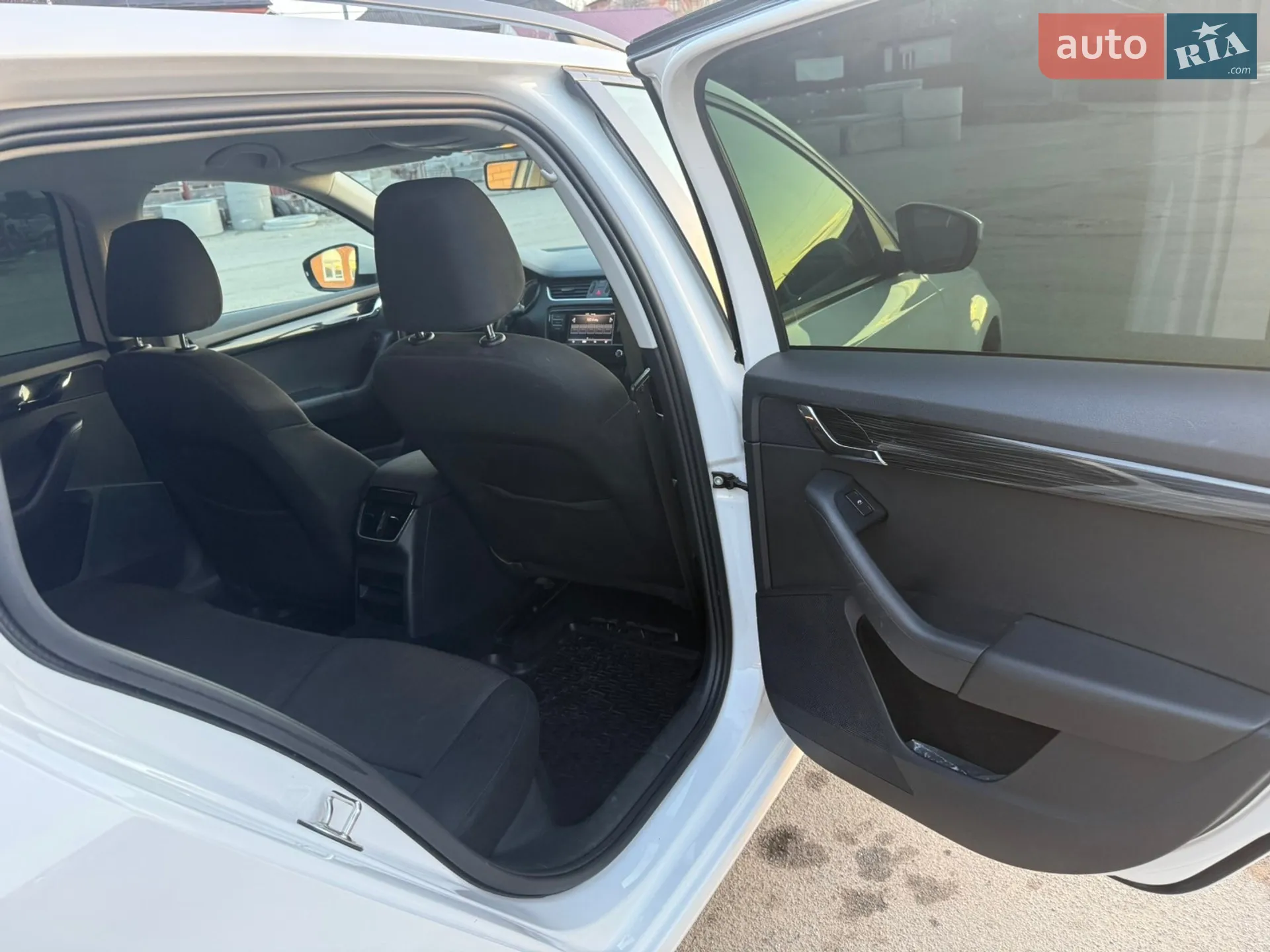 2019 Skoda Octavia - мініатюра 16