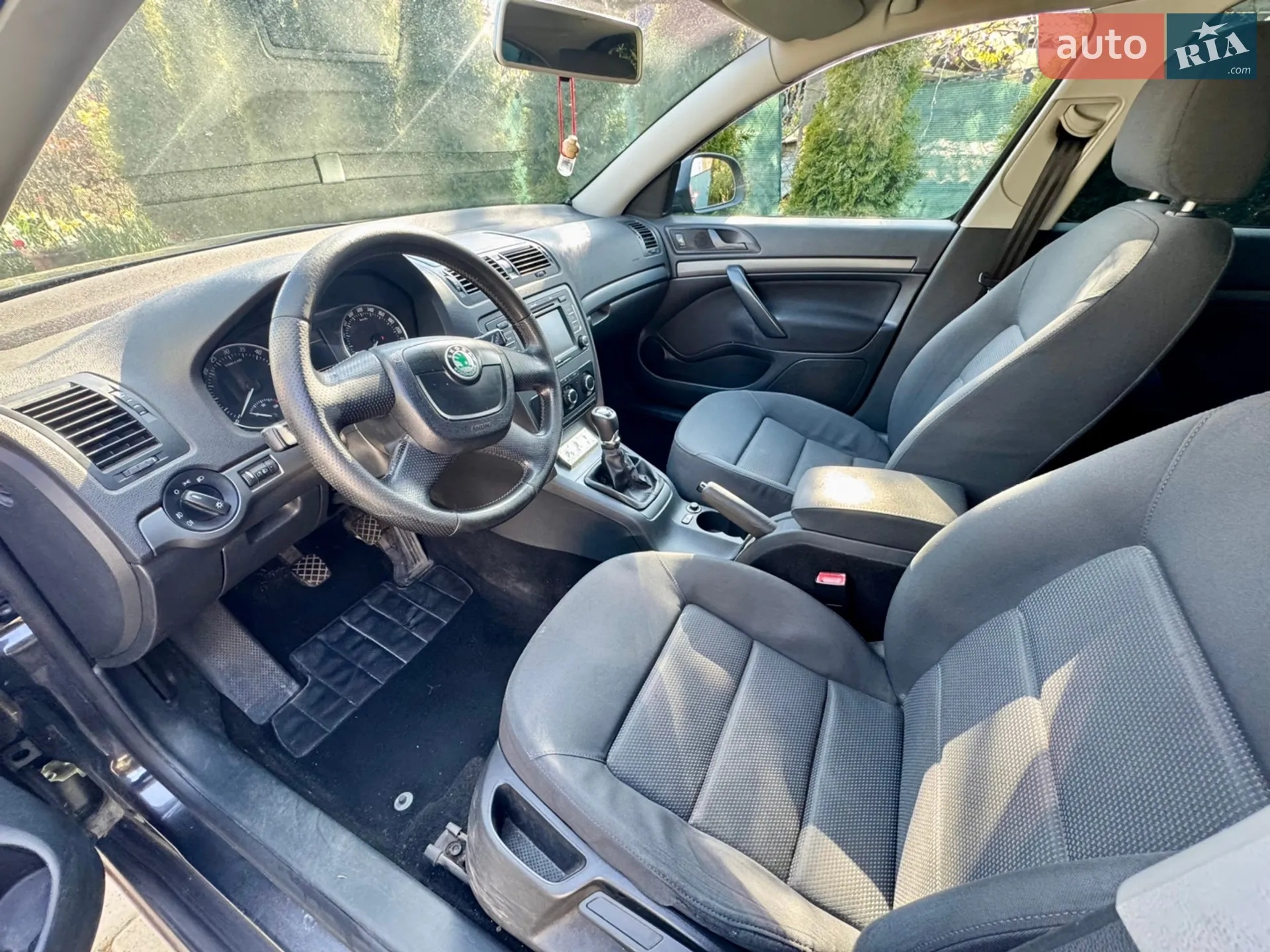 2011 Skoda Octavia - мініатюра 7