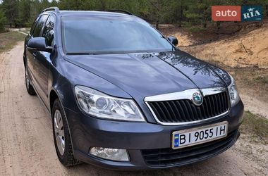 Універсал Skoda Octavia 2011 в Шишаках