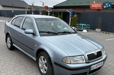 Лифтбек Skoda Octavia 2002 в Великом Березном