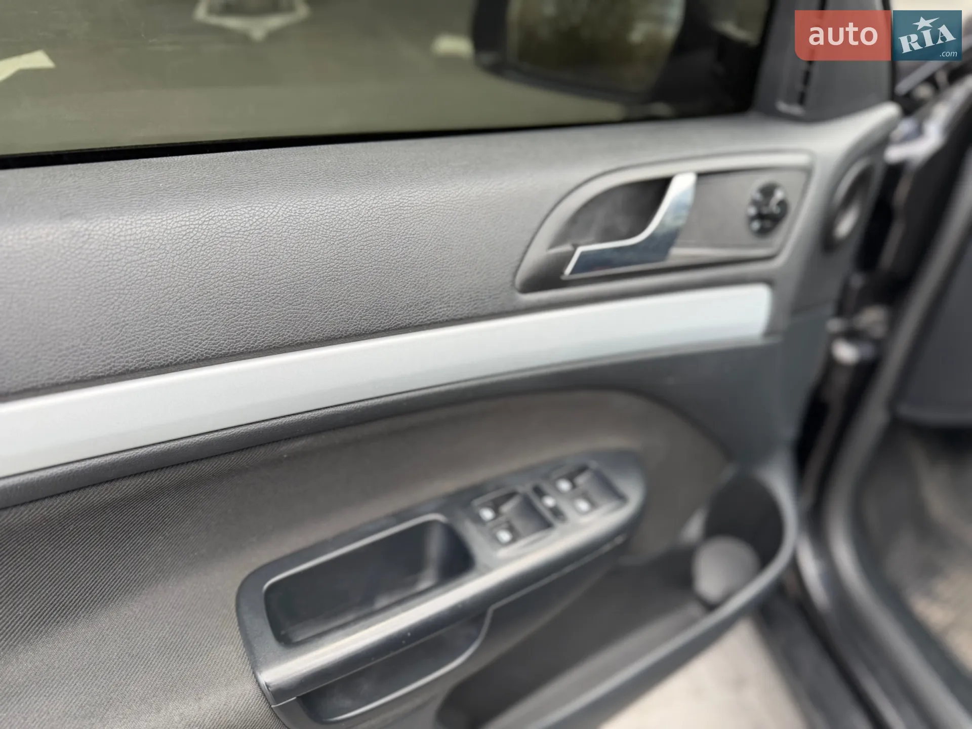 2011 Skoda Octavia - мініатюра 10