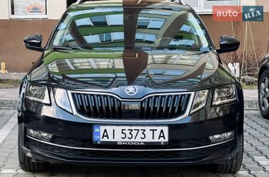 Универсал Skoda Octavia 2018 в Софиевской Борщаговке