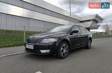 Лифтбек Skoda Octavia 2014 в Киеве