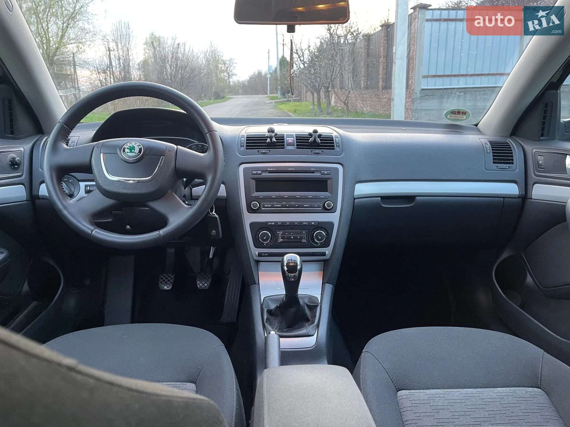 2011 Skoda Octavia - мініатюра 13