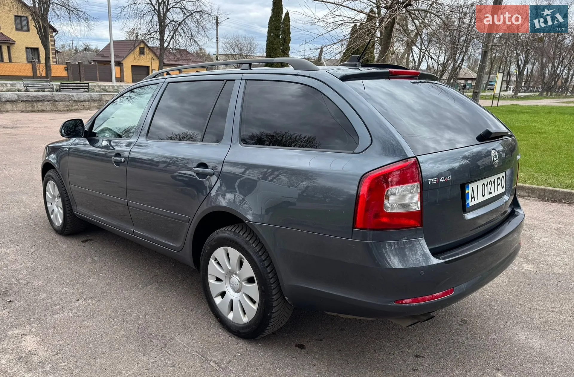 2010 Skoda Octavia - мініатюра 11