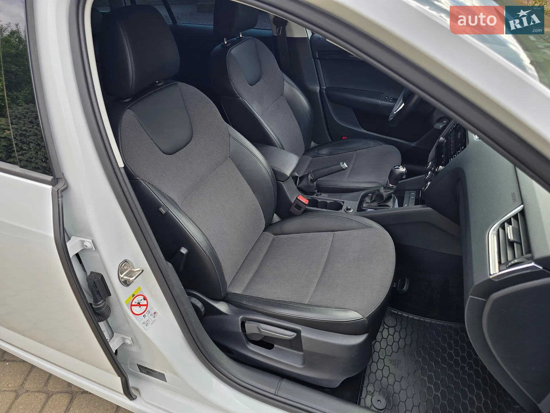 2019 Skoda Octavia - мініатюра 45