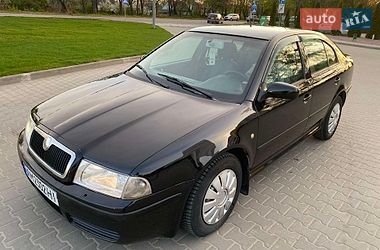 Лифтбек Skoda Octavia 2002 в Житомире