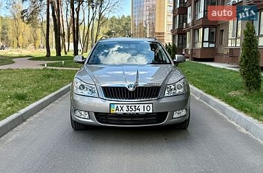 Універсал Skoda Octavia 2011 в Чернігові