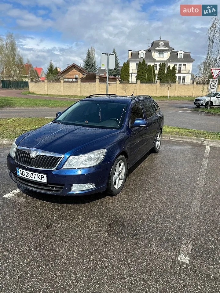 2010 Skoda Octavia - мініатюра 21
