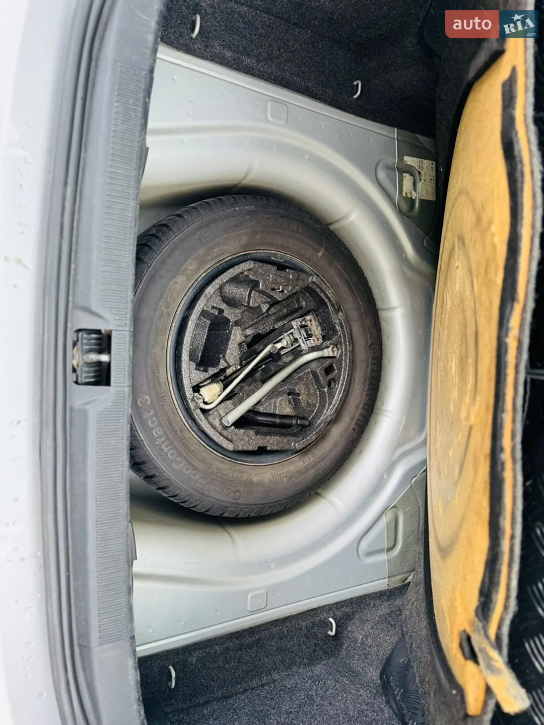 2010 Skoda Octavia - мініатюра 14