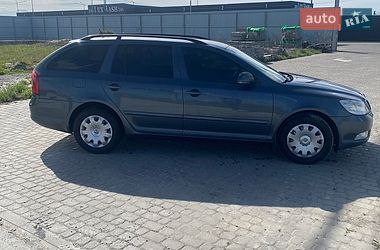 Универсал Skoda Octavia 2008 в Львове