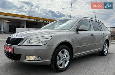 Универсал Skoda Octavia 2009 в Виннице