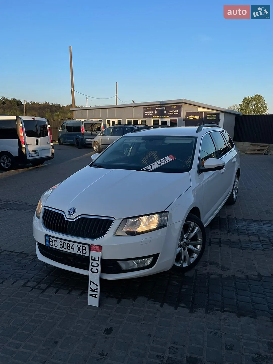 2016 Skoda Octavia - мініатюра 3