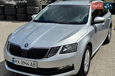 Универсал Skoda Octavia 2020 в Хмельницком