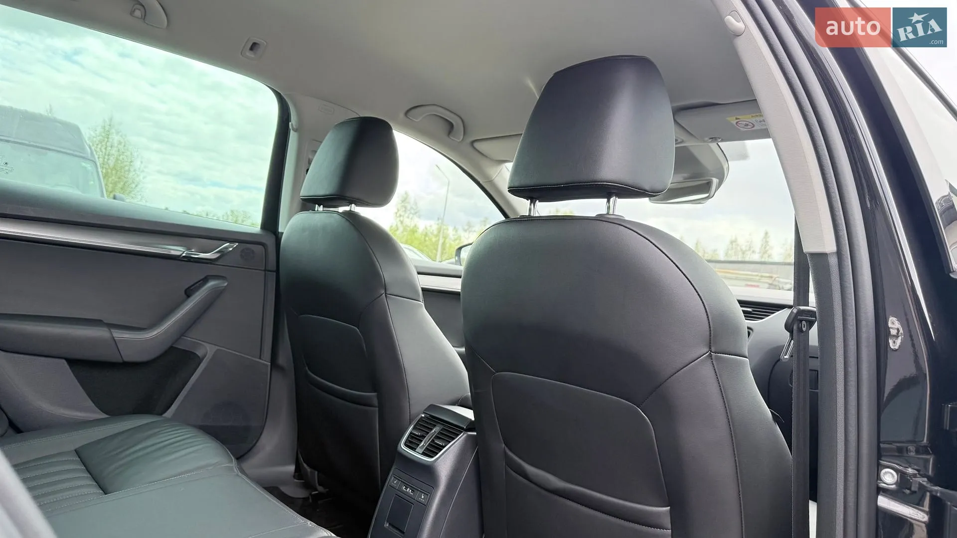 2019 Skoda Octavia - мініатюра 38