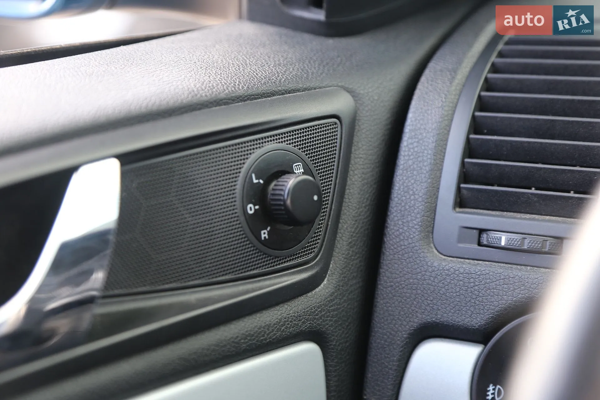 2012 Skoda Octavia - мініатюра 23