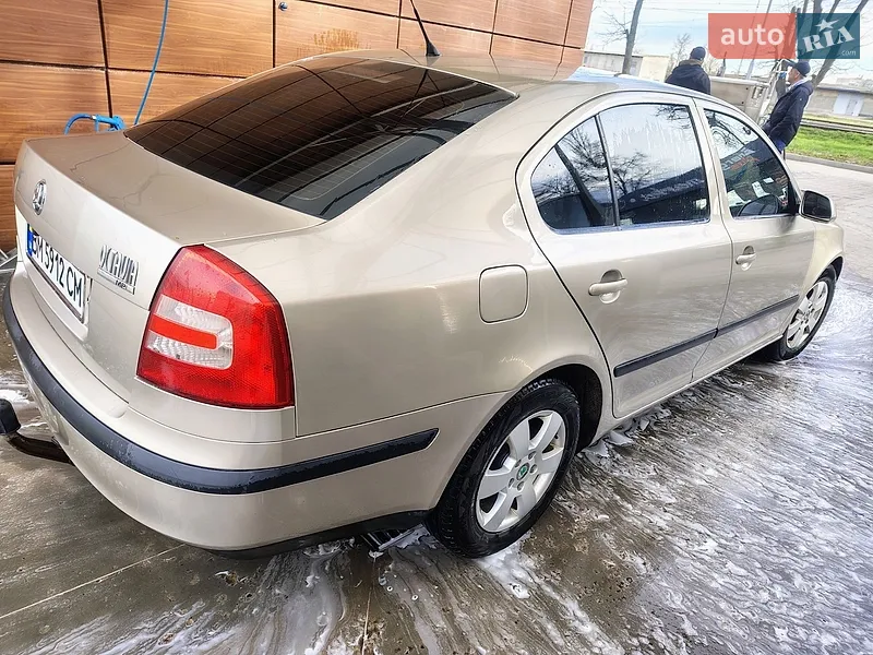 Skoda Octavia 2005 VIN TMBCA61Z352055435 фото оголошення 5 з 50