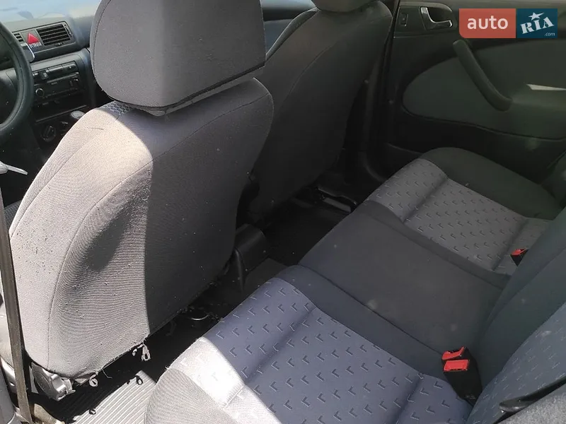 Skoda Octavia 2006 VIN TMBDK41U57B007111 фото оголошення 6 з 50