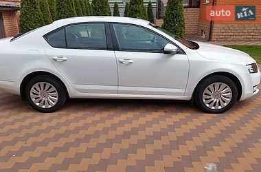 Лифтбек Skoda Octavia 2016 в Киеве