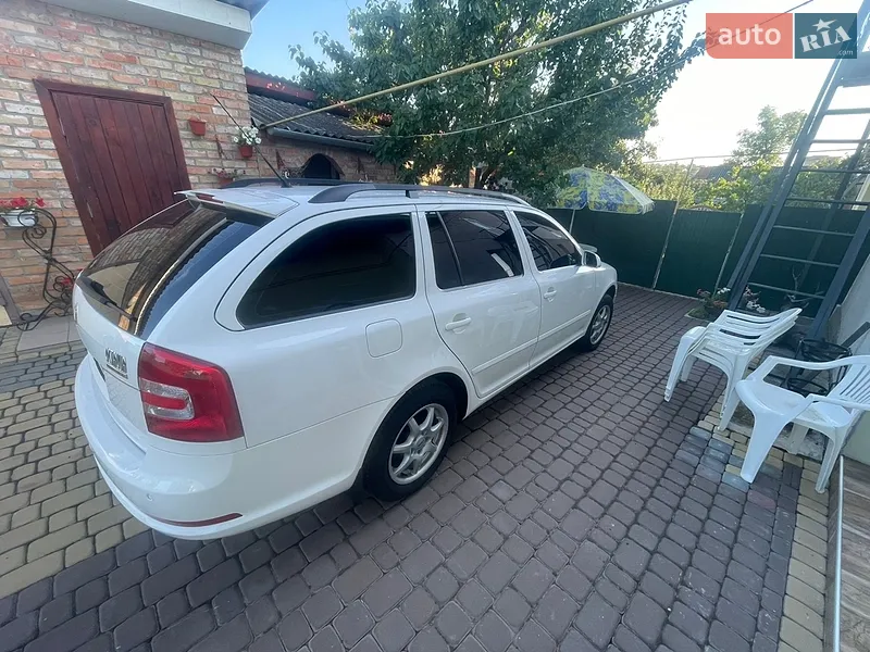 Skoda Octavia 2008 VIN TMBHK61Z382219581 фото оголошення 8 з 50