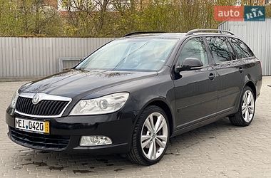 Универсал Skoda Octavia 2009 в Староконстантинове