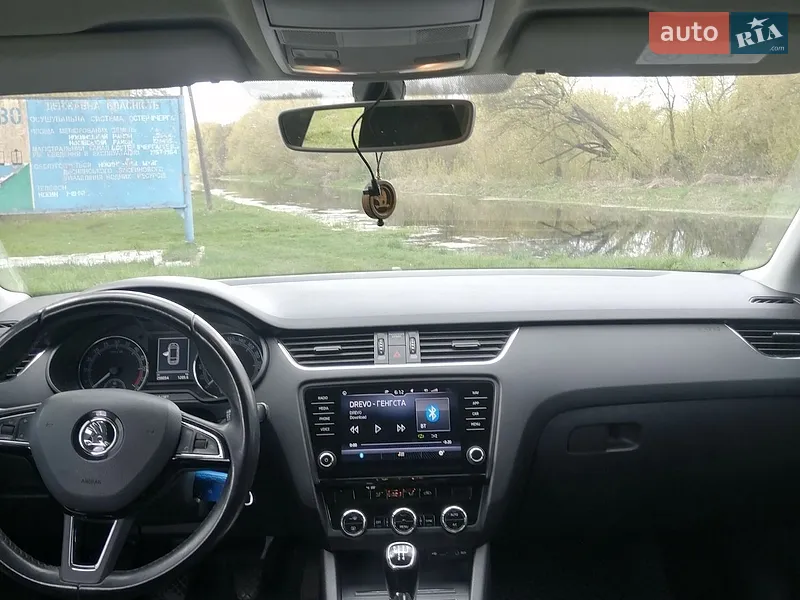 Skoda Octavia 2017 VIN TMBJG9NE2J0036136 фото оголошення 13 з 56