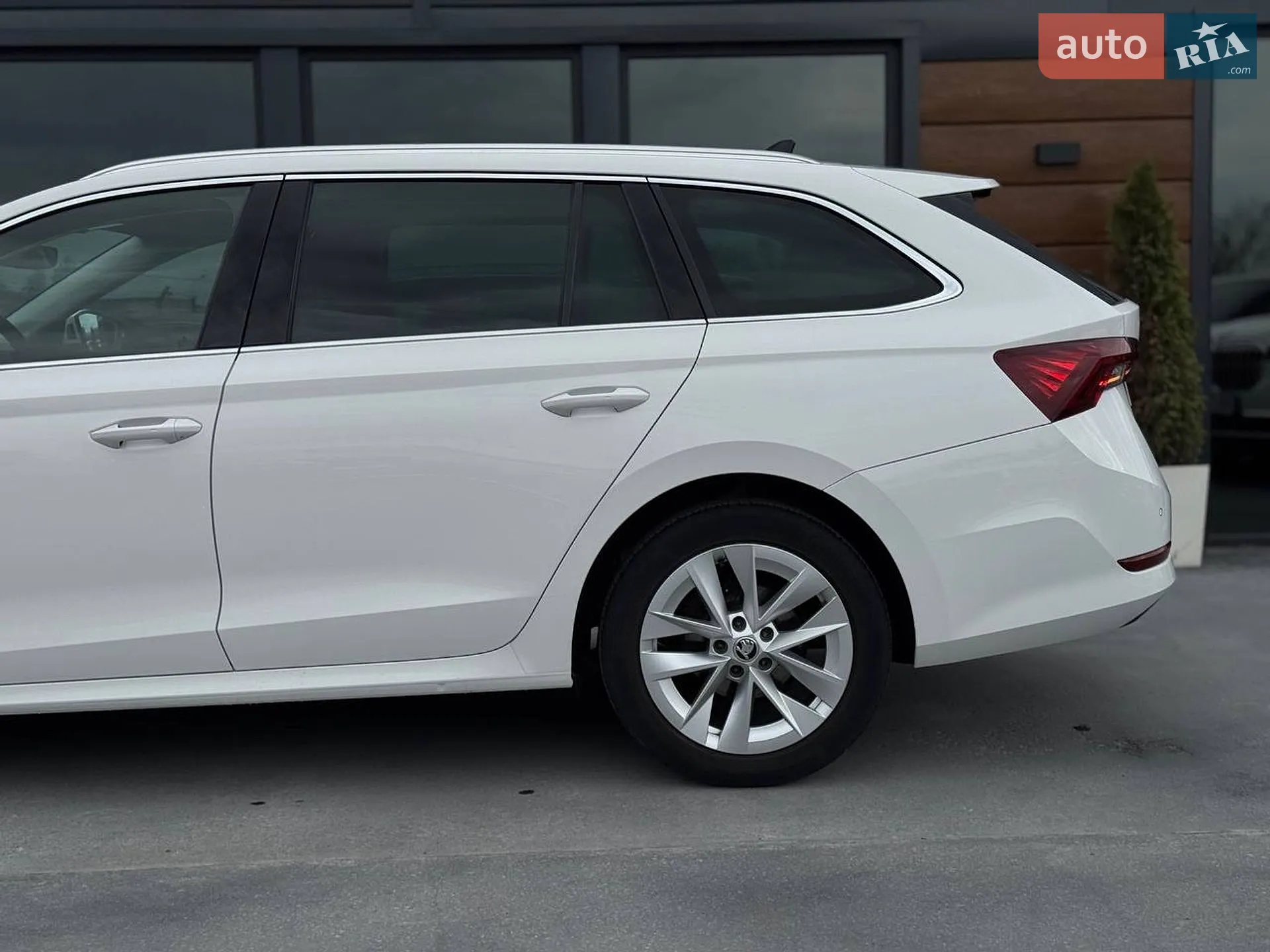 2020 Skoda Octavia - мініатюра 13