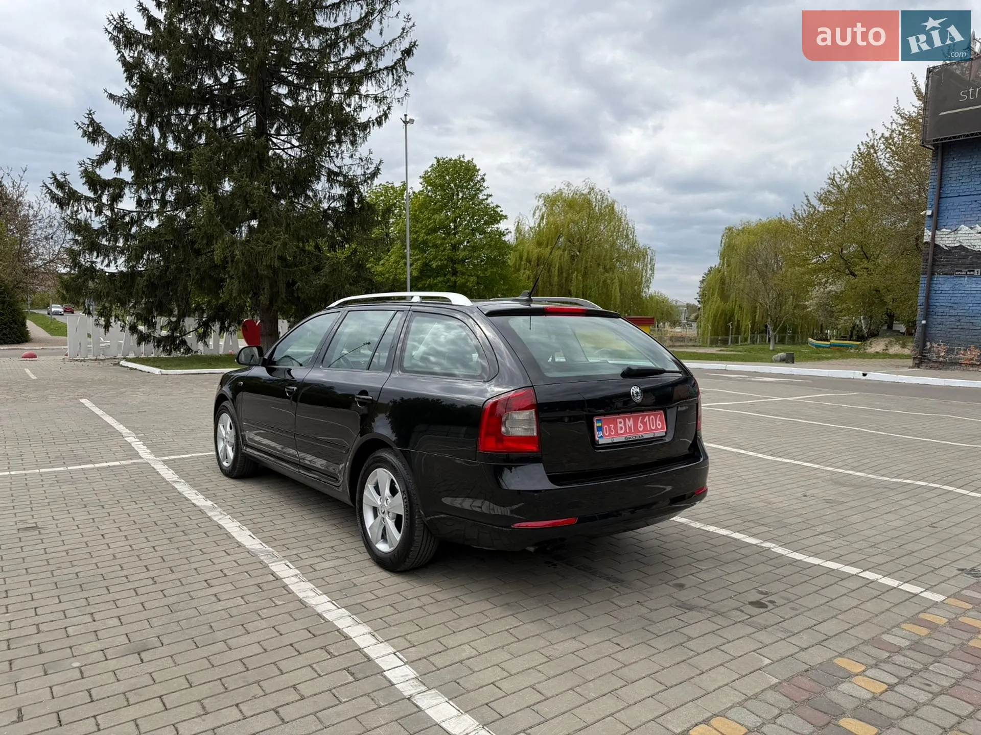 2010 Skoda Octavia - мініатюра 26