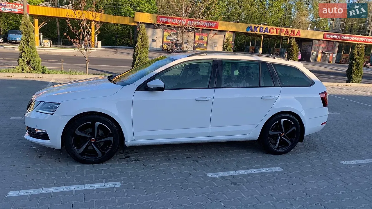 2019 Skoda Octavia - мініатюра 62