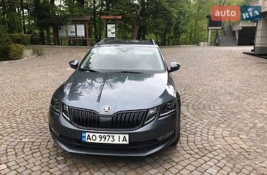 Універсал Skoda Octavia 2017 в Ужгороді