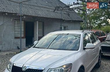 Универсал Skoda Octavia 2012 в Белках