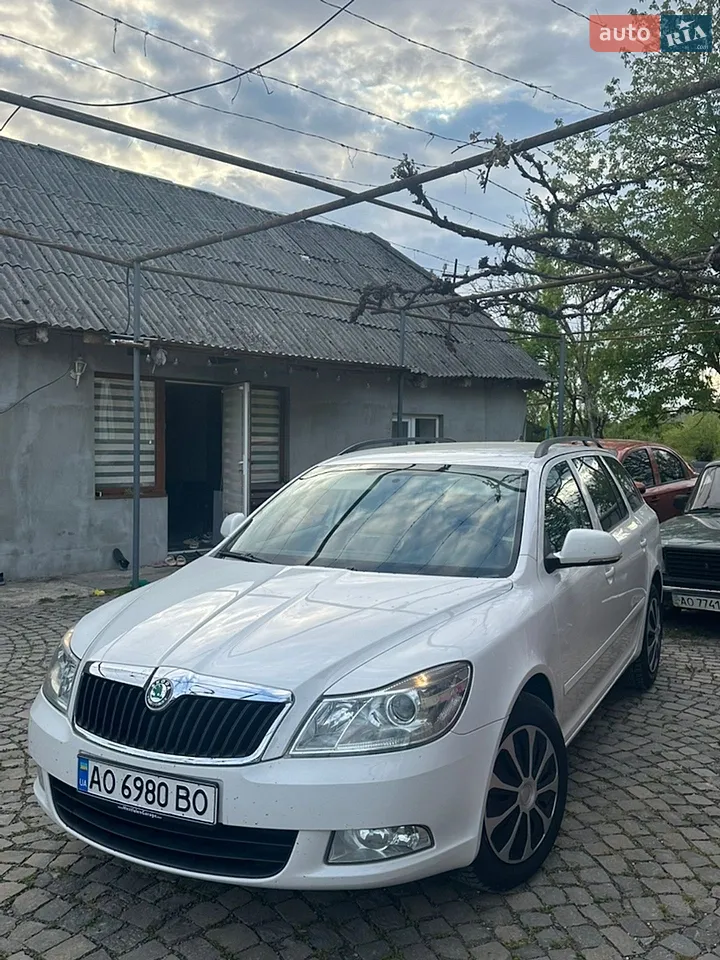 2011 Skoda Octavia - мініатюра 19
