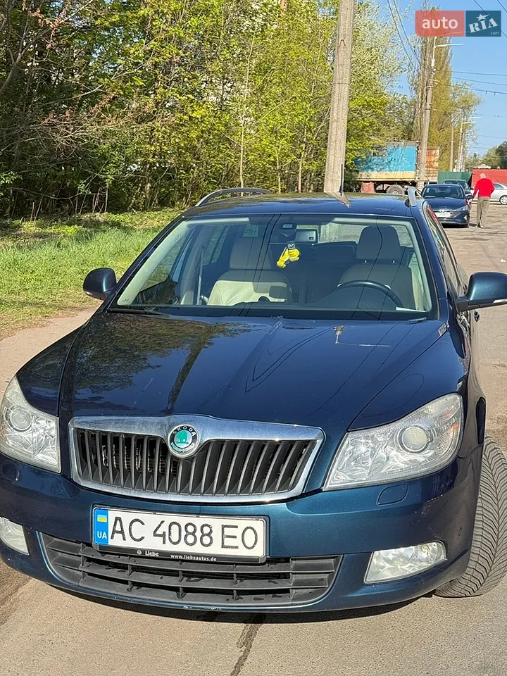 2010 Skoda Octavia - мініатюра 27
