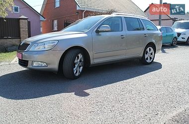 Универсал Skoda Octavia 2009 в Киверцах