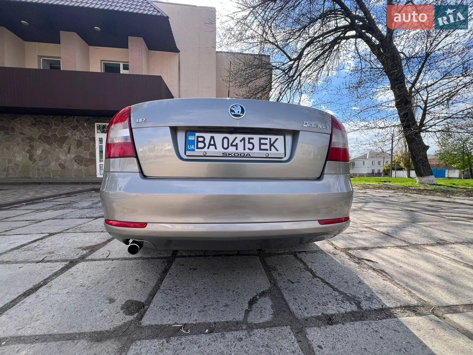 2010 Skoda Octavia - мініатюра 9