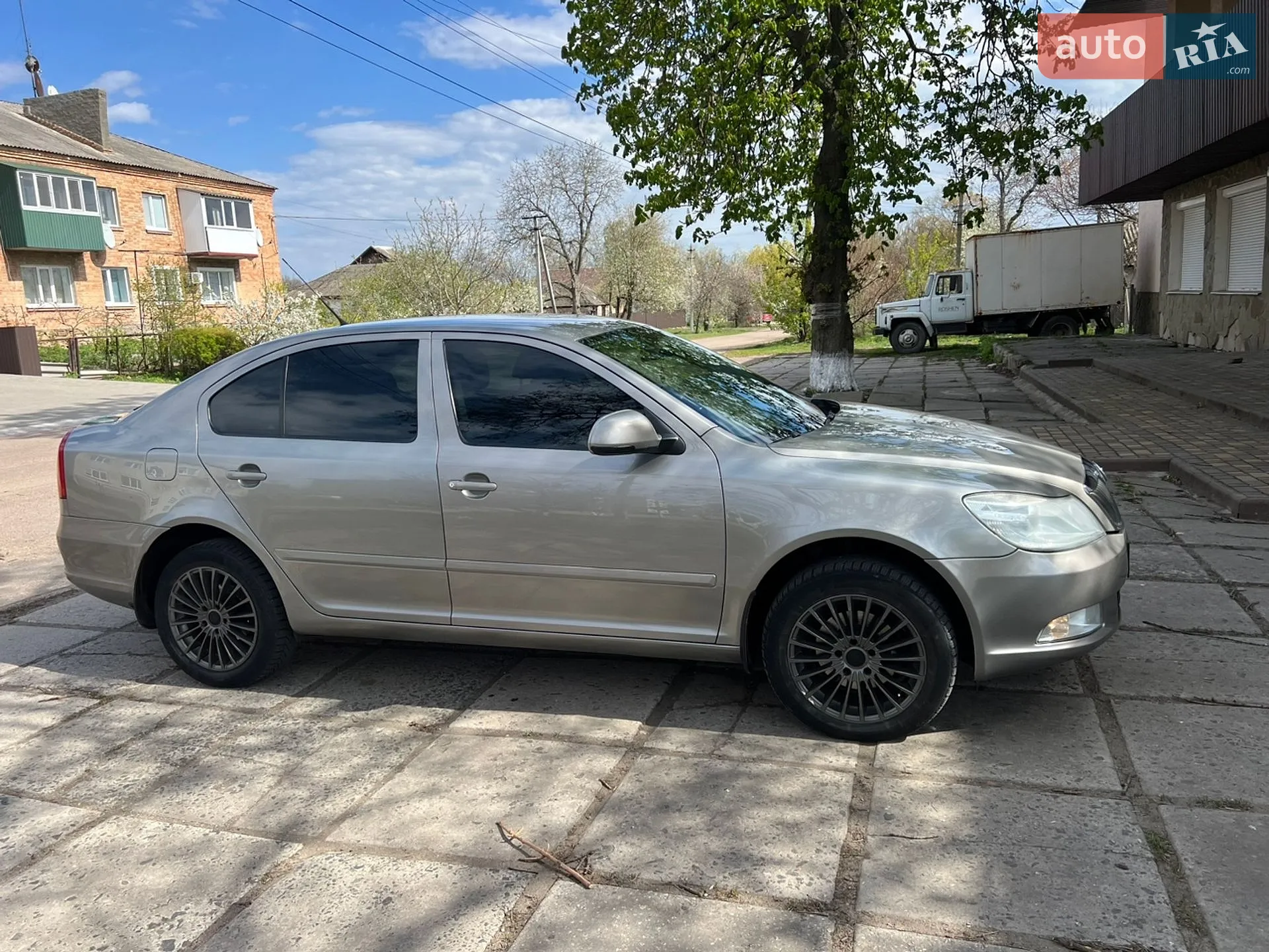 2010 Skoda Octavia - мініатюра 33