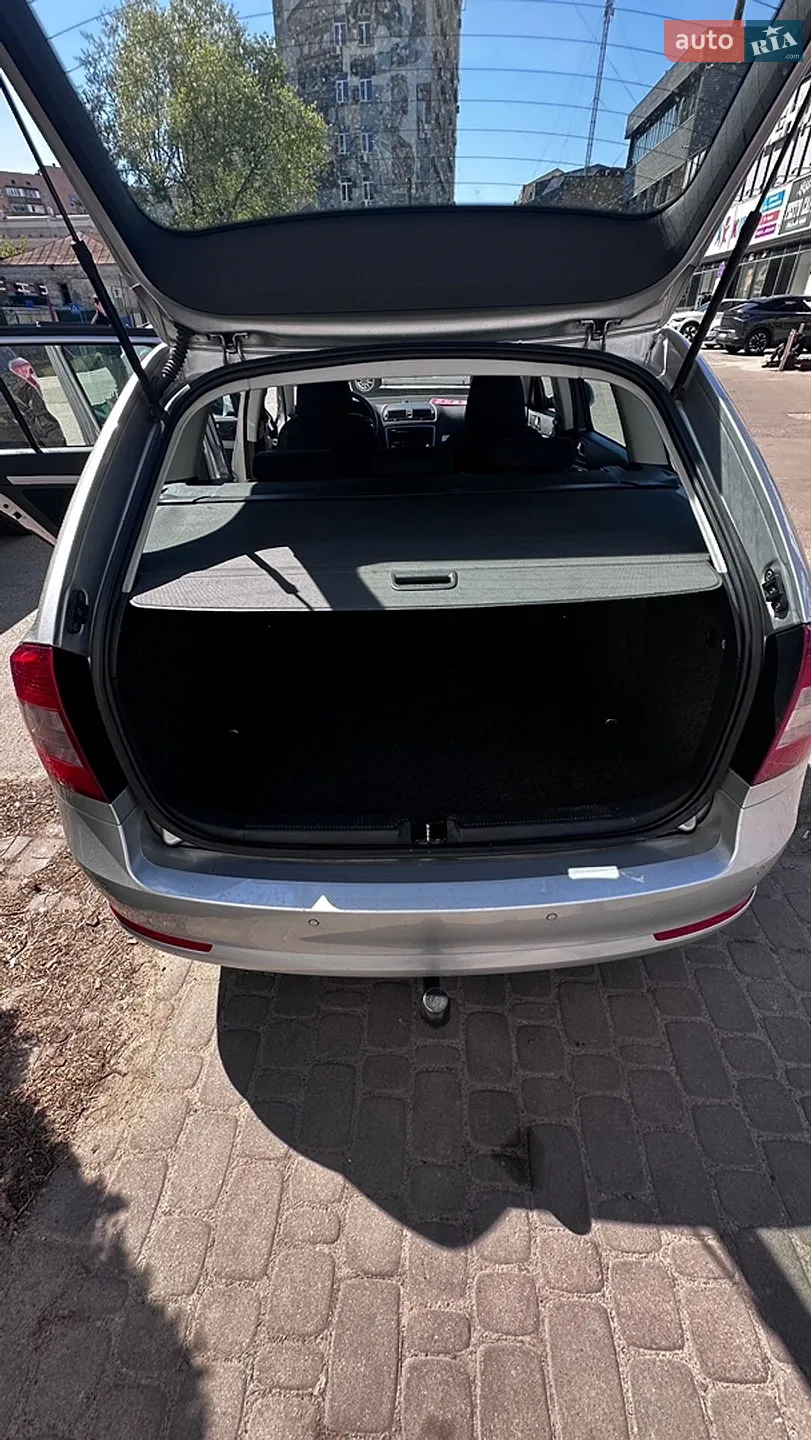 2011 Skoda Octavia - мініатюра 33