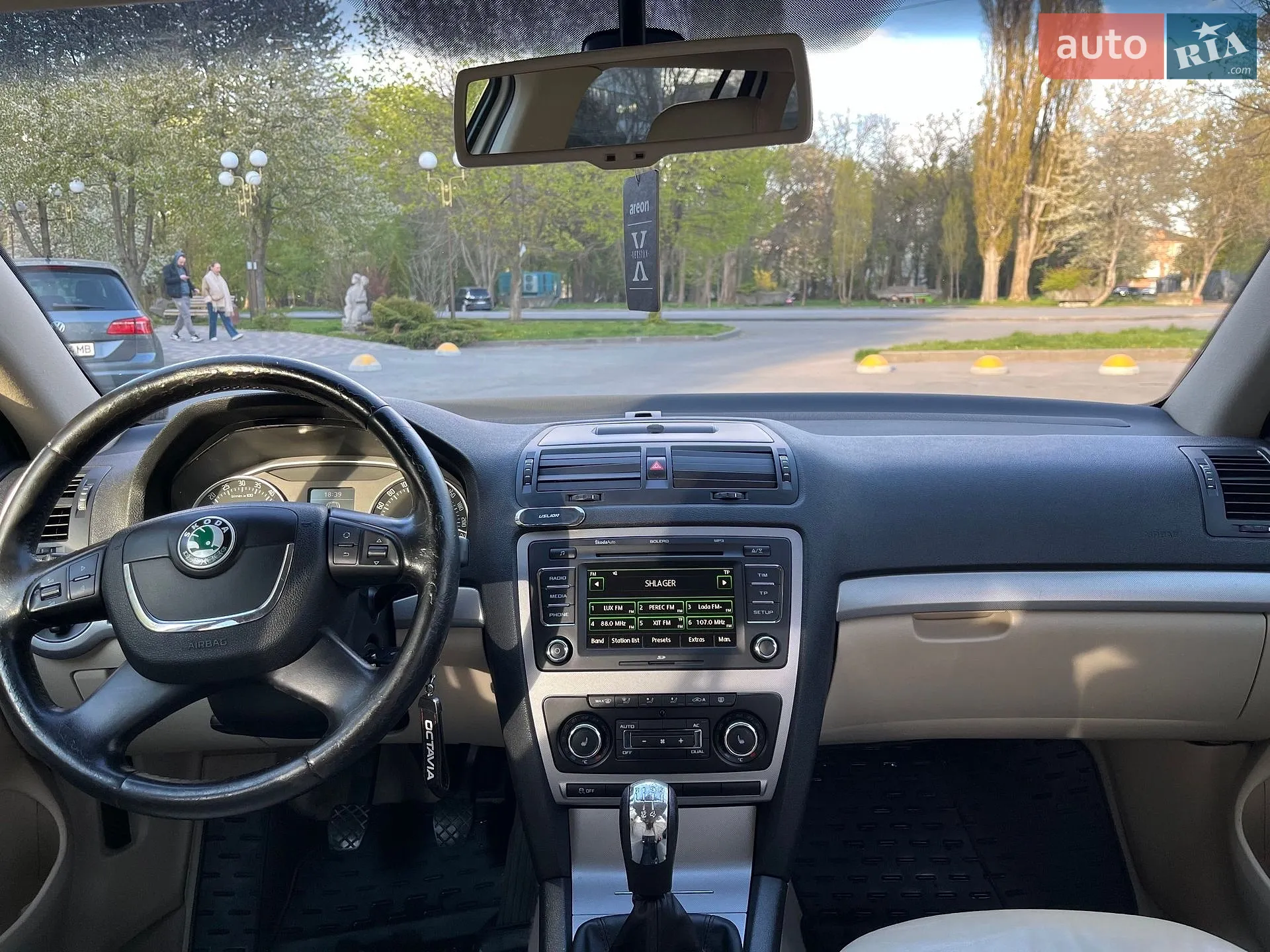 2010 Skoda Octavia - мініатюра 23