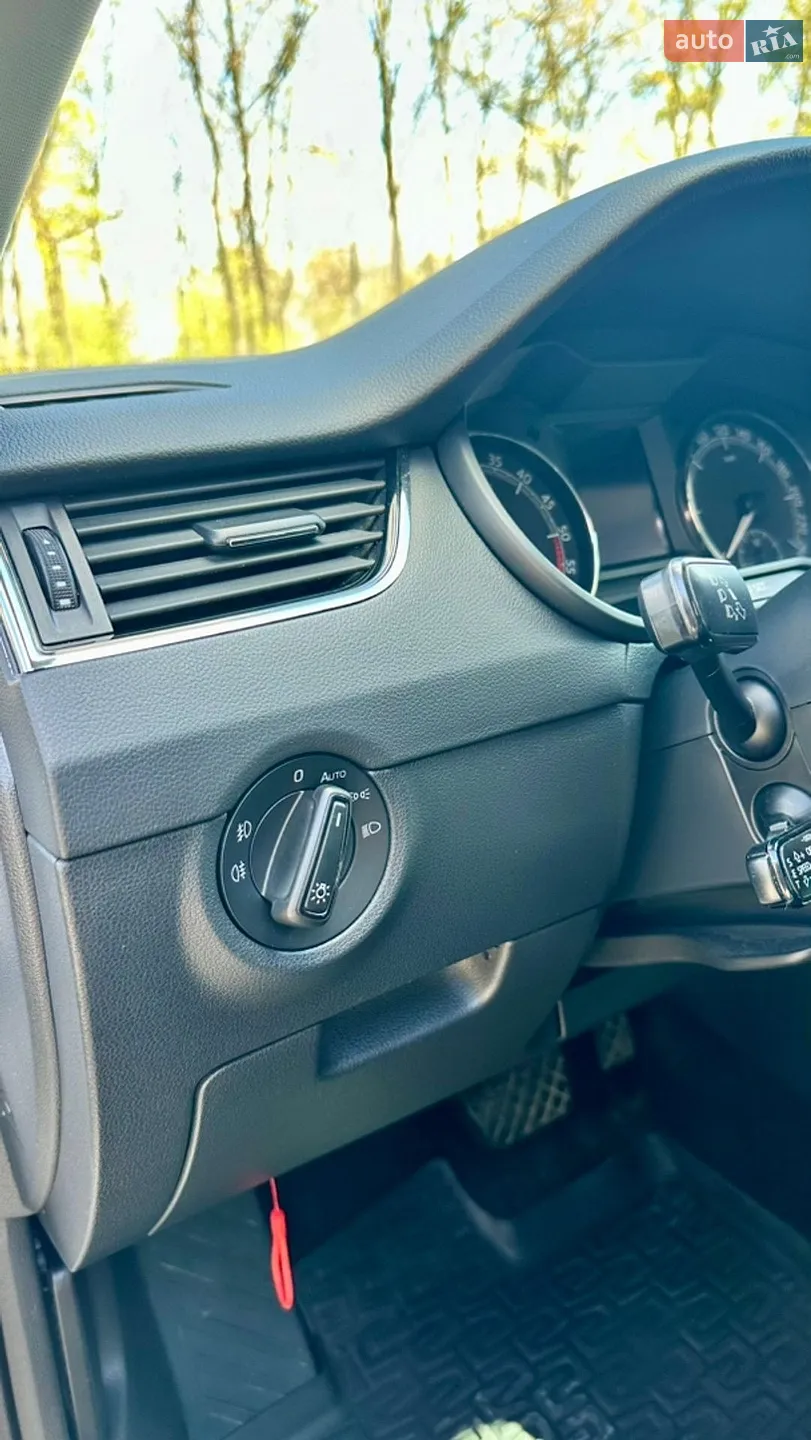 2019 Skoda Octavia - мініатюра 12