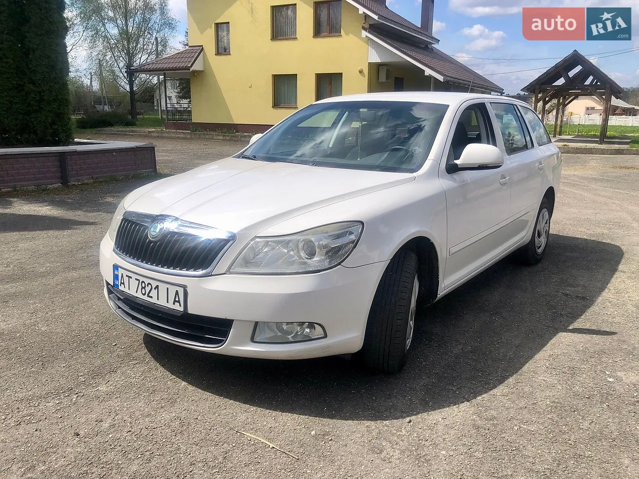 2010 Skoda Octavia - мініатюра 36