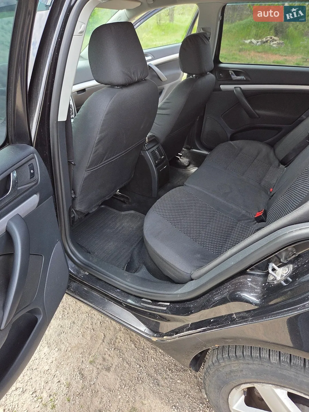 2011 Skoda Octavia - мініатюра 15