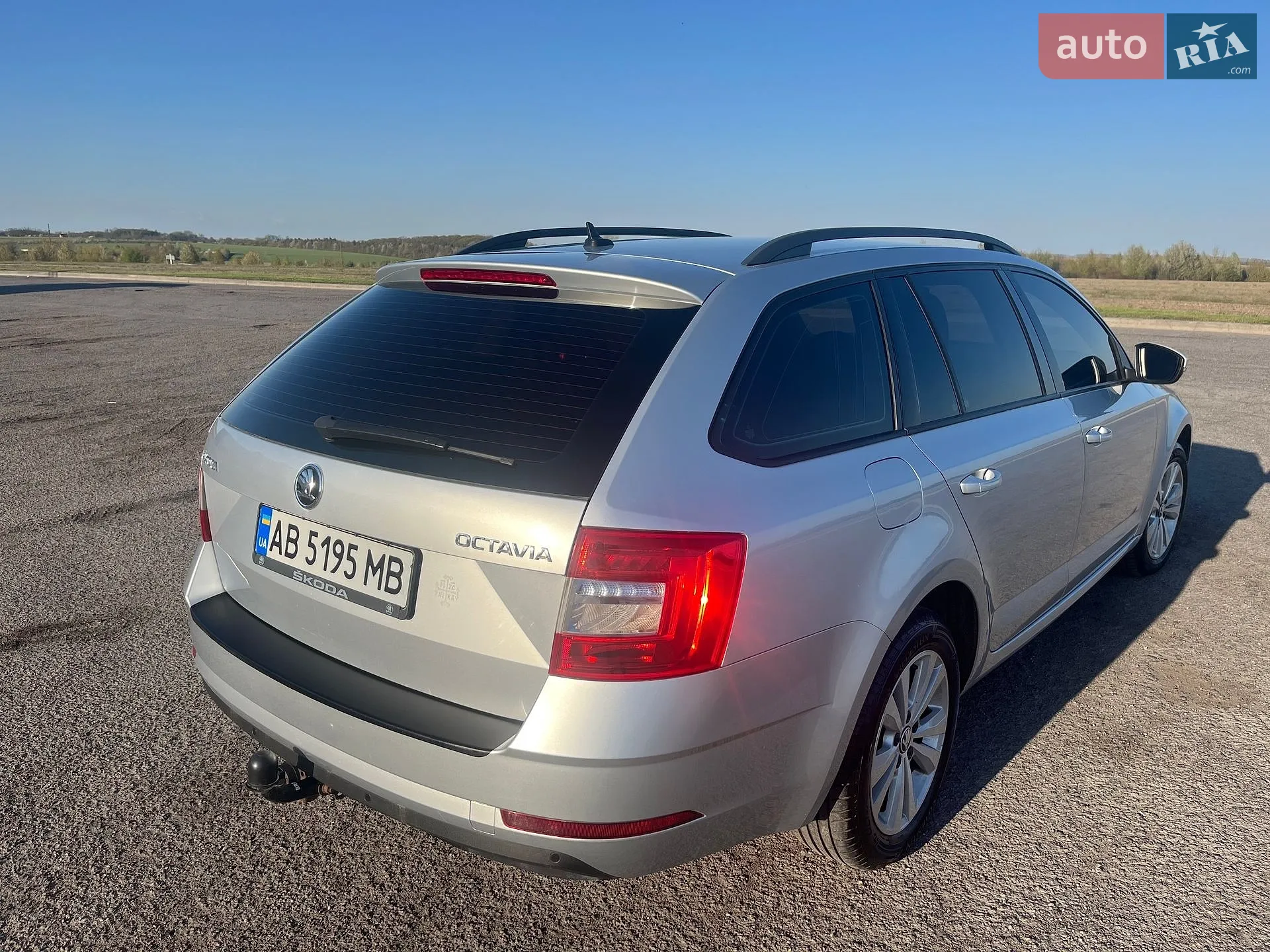 2017 Skoda Octavia - мініатюра 2